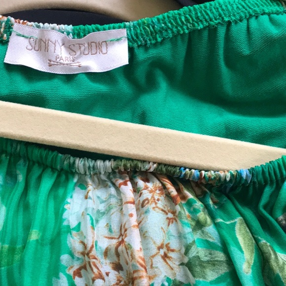 Beautiful brand new 100%silk blouse - Picture 9 of 12